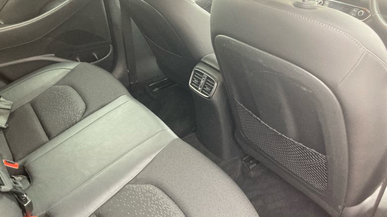 Hyundai i30 1.4T GDI Premium 5dr Petrol Estate